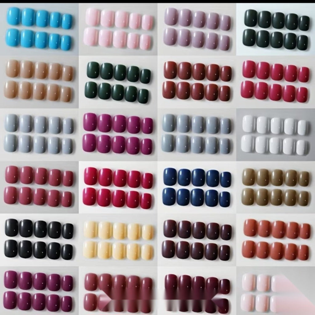 Boîte de faux ongles — 576 pièces, 24 couleurs