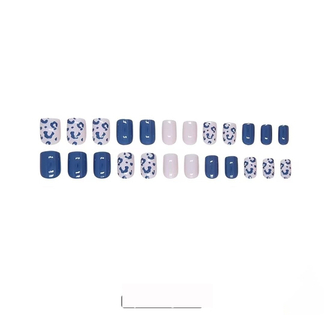 Faux ongles réutilisables à coller — 24 pièces, 12 tailles